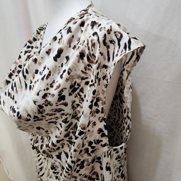 NWOT Entro Animal Print Cowl Neck Tank, Cream, Medium - Picture 5 of 8